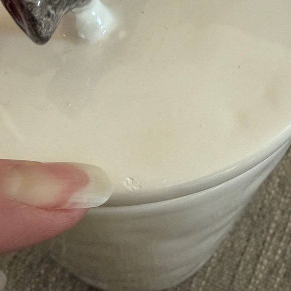 Magenta Peace On Earth canister - Picture 4 of 4